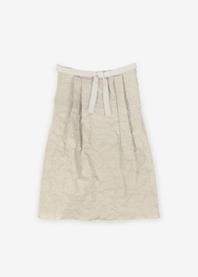 11. Kamikoromo skirt - wildflower herbal dyeSticky and strong paper is required to construct kamikoromo. Konjac paste is added for strength and the paper is sewn with hemp yarn and cotton yarn. Like kimono, kamikoromo are constructed with a simple composition of shapes.