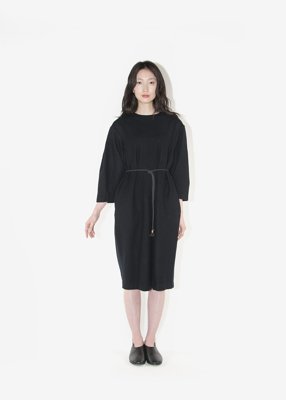 36. Herbal dyed pure woolen dress with hemp braided cord beltMade of 100% pure sheep's light melton. The color comes from a logwood herbal dye. The belt is made from natural hemp thread. Braided in a Japanese traditional braiding technique called karauchi.