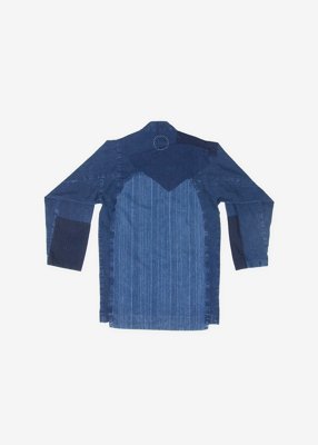 41-2. Bingo-kasuri jacket - indigoComposed of several varieties of indigo dyed Bingo-kasuri fabric. Sashiko and hand-embroidered patchwork.