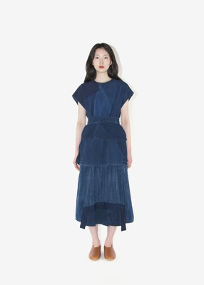 43. Bingo-kasuri blouse and skirt - indigoComposed of several varieties of Bingo-kasuri fabric. Many cycles of washing before drying under sunlight. Sashiko and hand-embroidered patchwork.