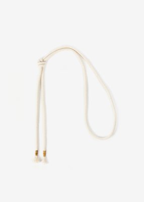 56. Natural hemp cord beltBraided in a Japanese traditional braiding technique called karauchi.