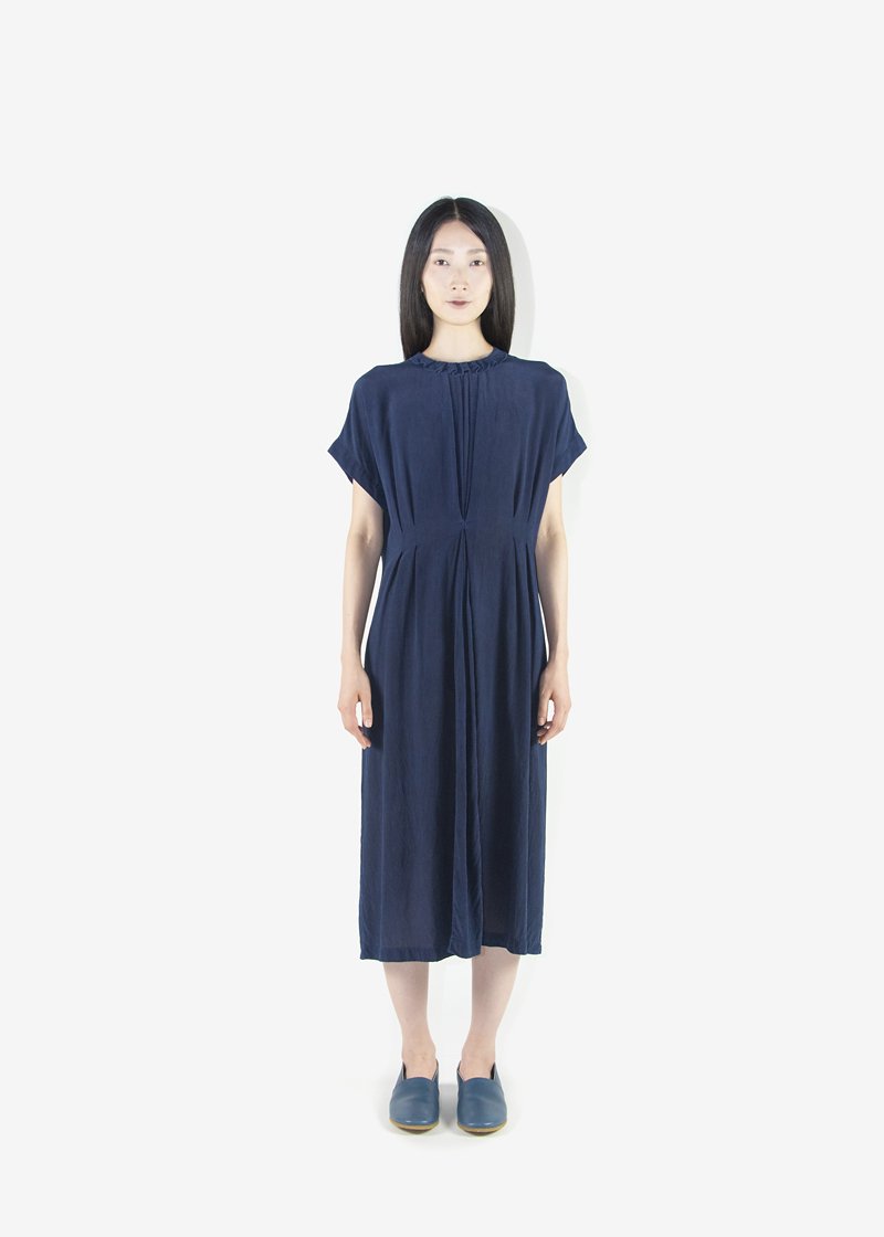 69. Koromo of silk - Ryukyu indigo | dress