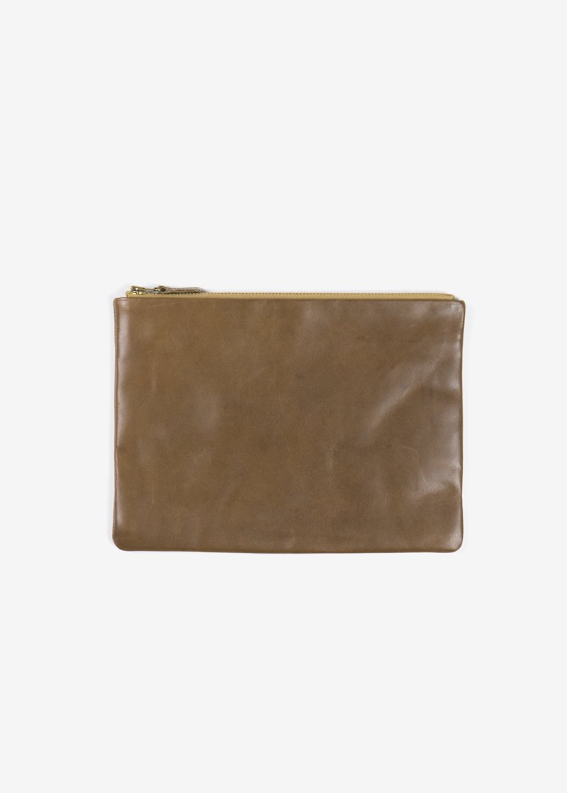 78. Naturally tanned leather pouch - brown