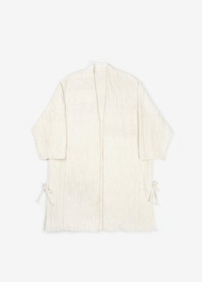 11. Hemp work coatHemp work clothes recalling the texture of antique okuso clothes. Okuso are the waste fibers from the production of asa (hemp) threads. Okuso were used in times when cotton was precious, especially in northern regions such as Tohoku.