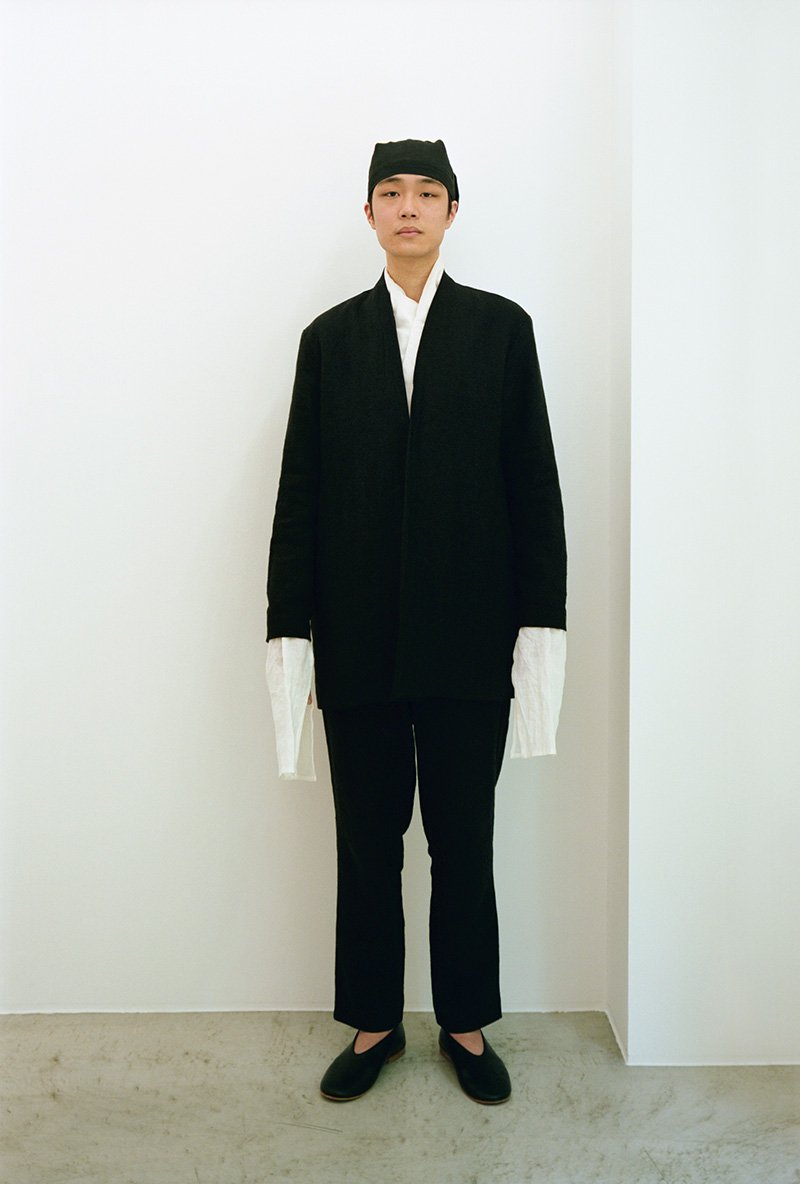 01. Wool and linen jacket and slacks, Naturally tanned leather dress shoesMade from a light weight wool and ramie blend fabric. Refined shape in primitive appearance.