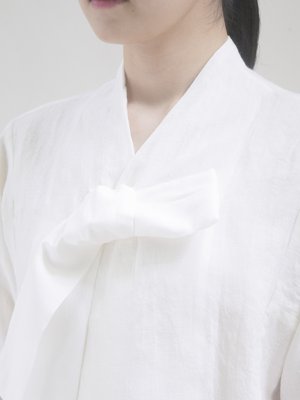 9 Umi-Hagoromo Linen folk JacketMade from Belgium linen. Folk Jacket with ribbon made from cotton ramie lawn.