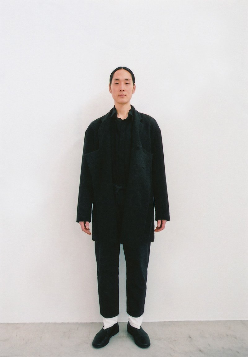 Ancient folk ramie linen wool scarf shirt and wrapped pants, Naturally tanned leather first fork shoes