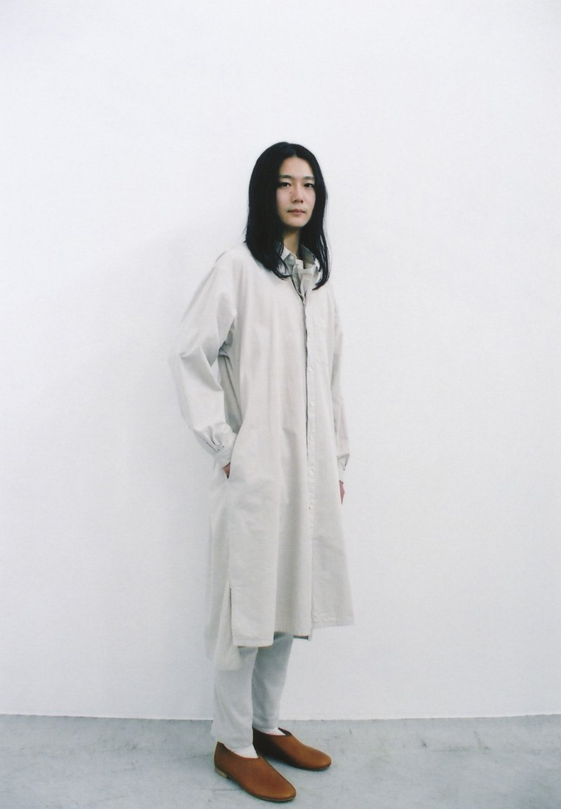 Beautiful Organic cotton sand colored shirt dress, Naturally tanned leather dress folk shoes
