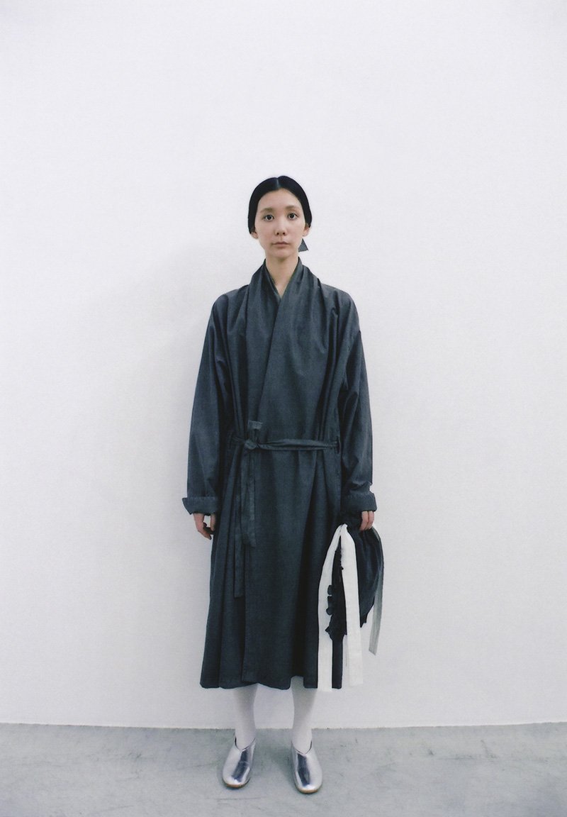Beautiful Silk cotton sumi dyed haori robe, Khadi drawstring frilled bag