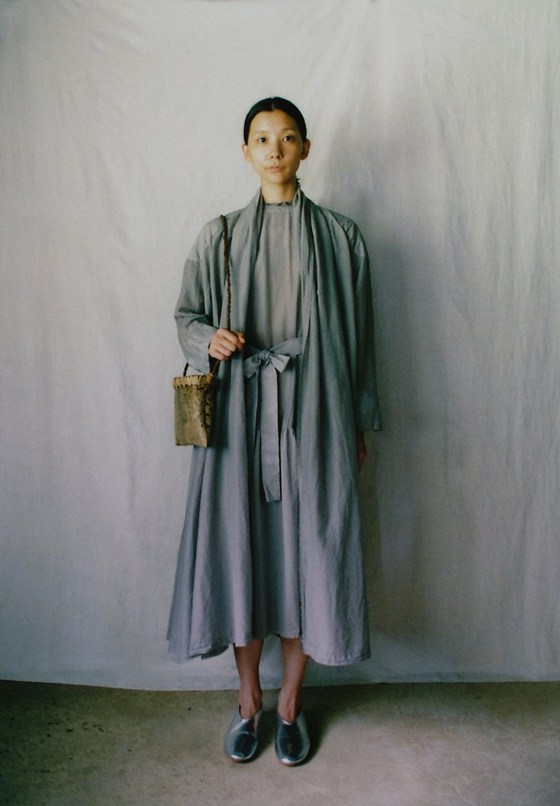 Beautiful silk cotton violet ash colored haori robe, Japanese wing nut tree a small shoulder basket