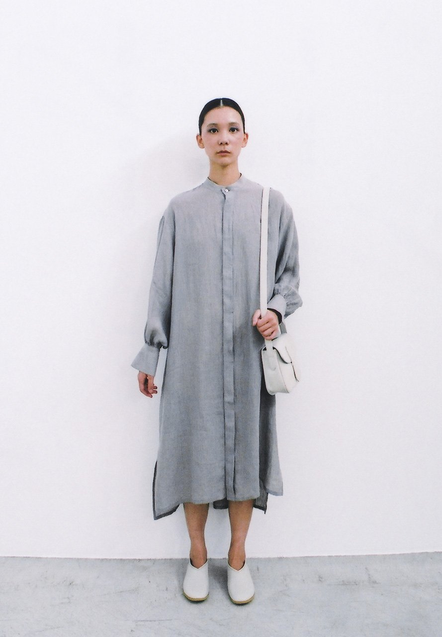 Beautiful belgium linen european shirt dress, Light leather shoulder bag