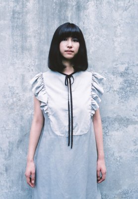 Beautiful silk cotton sumi-dyed light sumikuro colored colored ribbon shirt