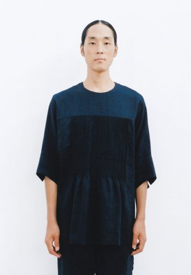 Beautiful light linen pin-tucked pullover shirt