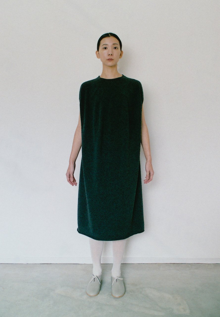Cashmere dark gray colored dress with seamless