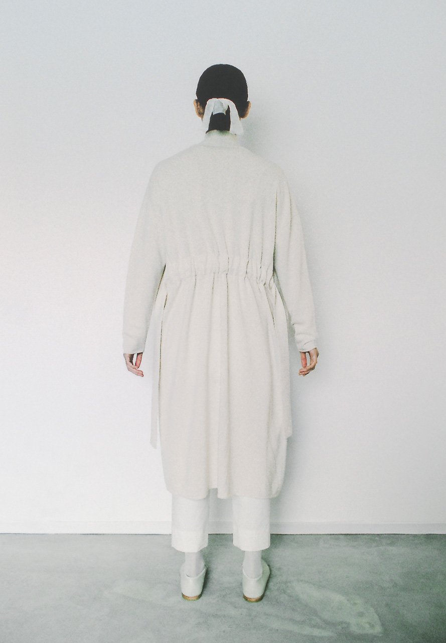 Clothes that extend into space. Spiritual vessels for bright days.