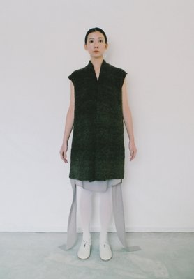 Hand-knitted haori vest made of hand-spun brown wool, by sheep from a farm in Kyoto.