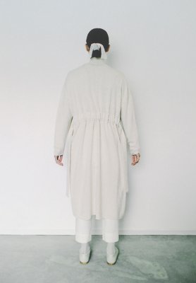 Clothes that extend into space. Spiritual vessels for bright days.