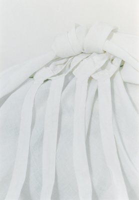 Organic Belgian linen white colored furoshiki for wrapping bedding and clothing from “Ryugu”, a new concept home collection