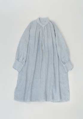 Organic Belgian linen sharinbai-sumi colored night shirtdress from “Ryugu”