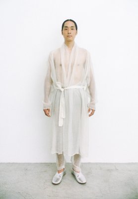Fountain’s down colored hand-woven silk haori robe