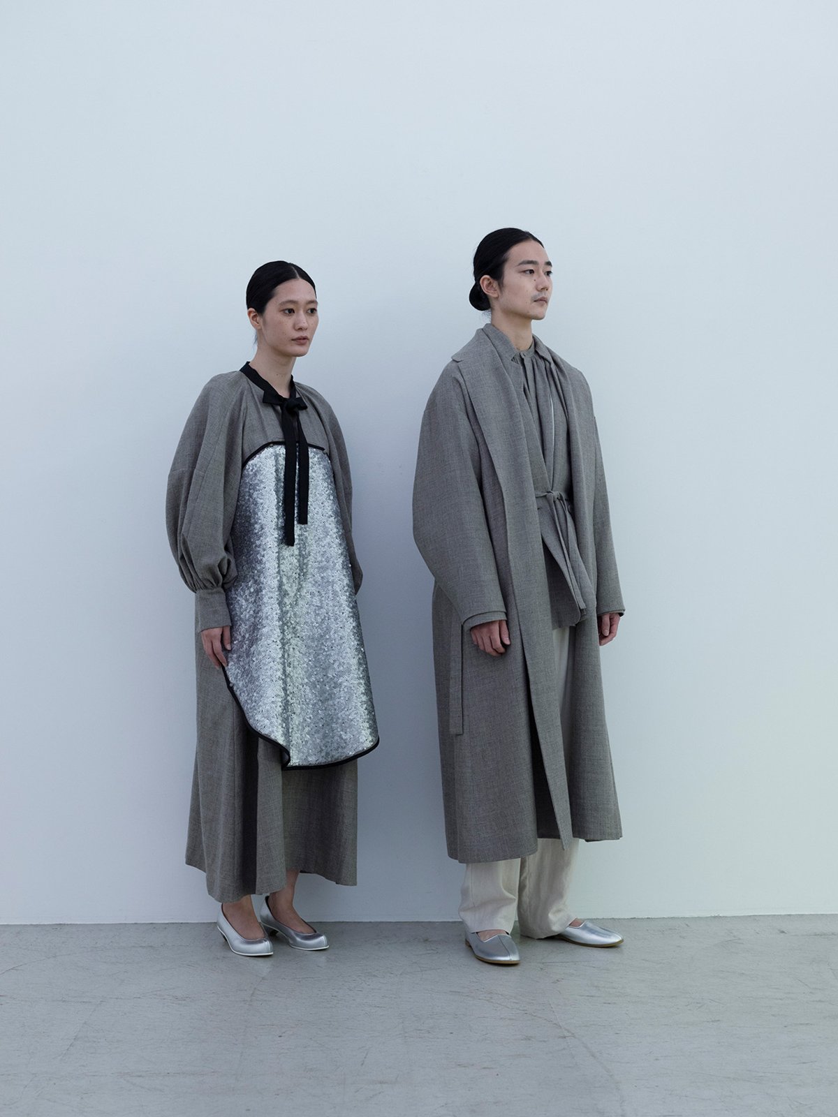 Left / Linen wool sharkskin with circle sequin, Deerskin “koshin” folk pumpsRight / Linen wool sharkskin belted coat, Jacket and Classic shirt, Cotton linen classic broadcloth work pants, Silver folk shoes