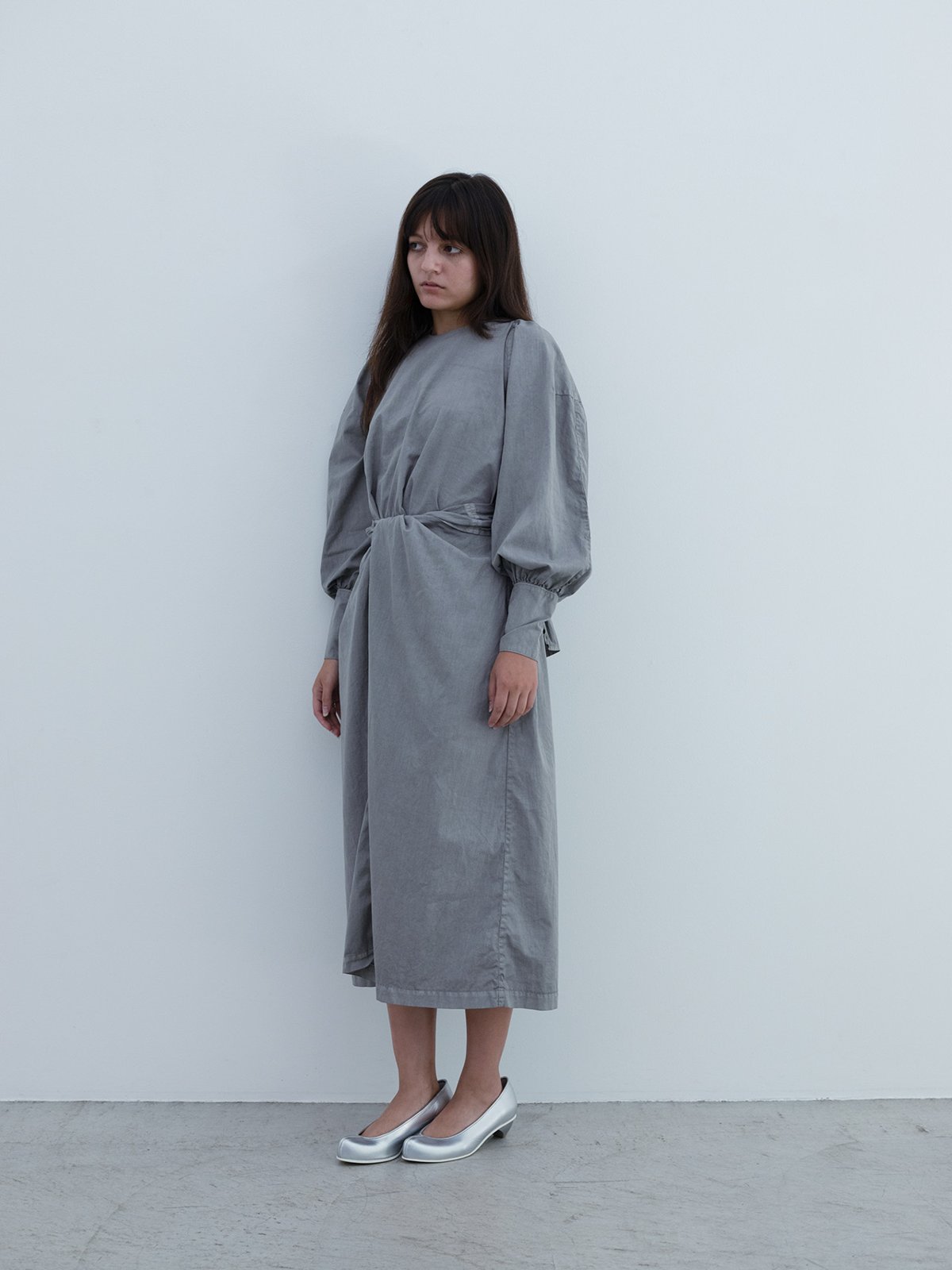 Sumi colored Suvin cotton broadcloth 1920’s shirt wrapped dress, Silver “koshin” folk pumps