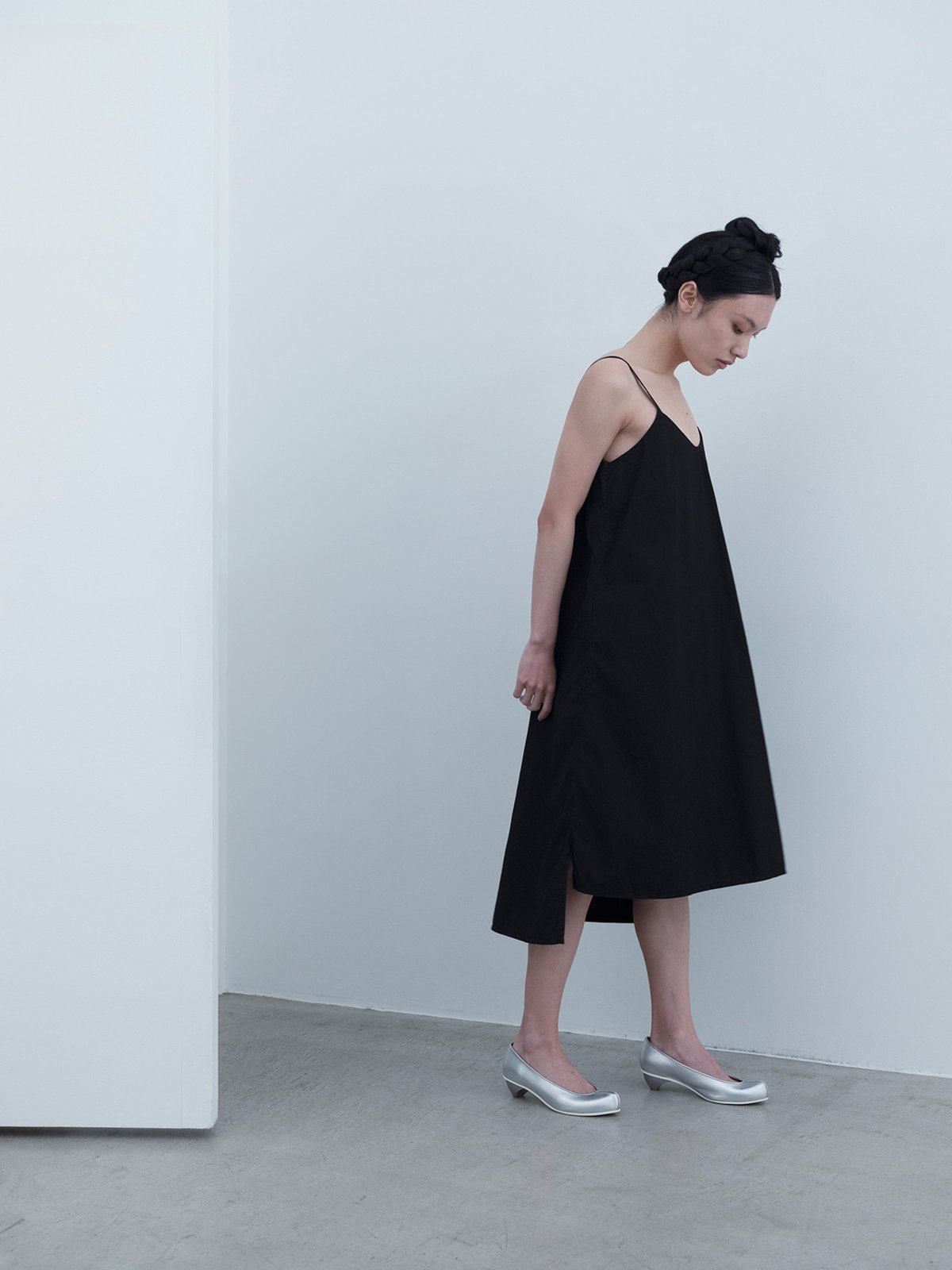 Mud-dyed nirvana soil colored Cotton silk typewriter slip dress, Silver “koshin” folk pumps