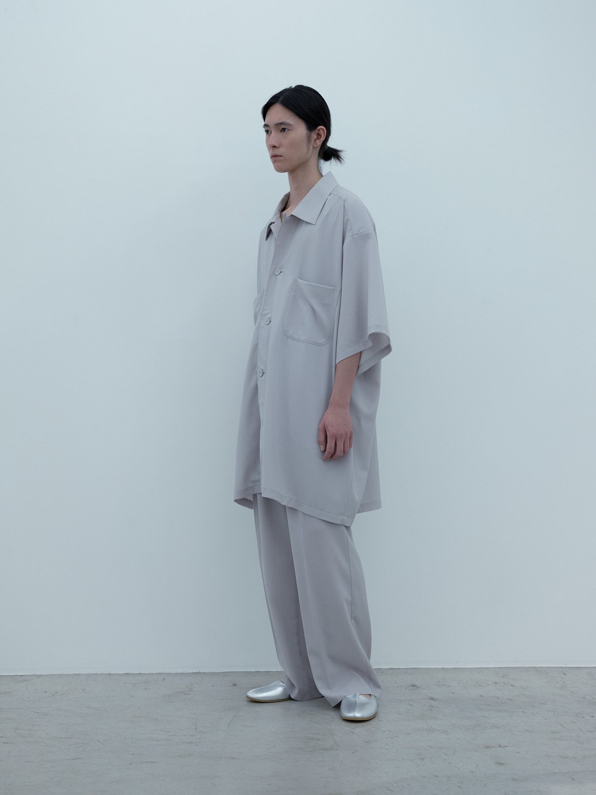 Light merino wool poplin open-collar big shirt and pants