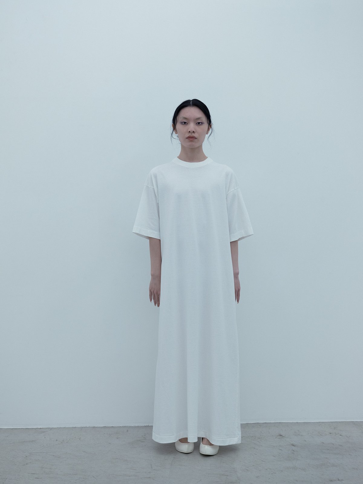 Lyosilver white-colored working t-shirt dress