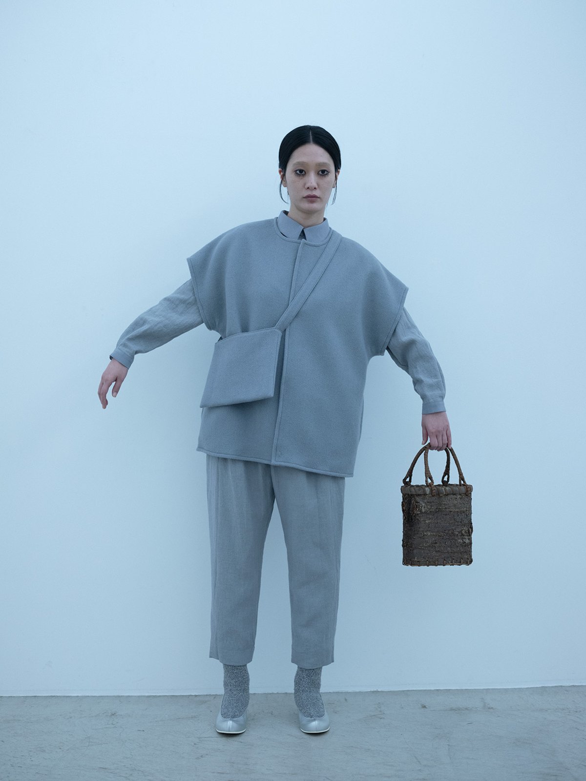 Light merino wool linen cotton glencheck elegant gathered shirt, Herringbone shetland wool dolman sleeve vest and winter folk pants, Herringbone shetland wool tasuki sash bag, Wild cherry hand basket, Alpaca loop knit socks