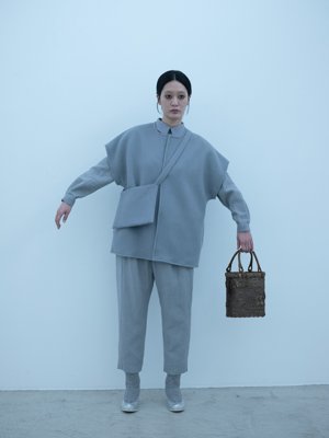 Light merino wool linen cotton glencheck elegant gathered shirt, Herringbone shetland wool dolman sleeve vest and winter folk pants, Herringbone shetland wool tasuki sash bag, Wild cherry hand basket, Alpaca loop knit socks