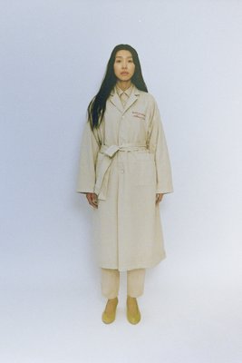 School jacket with embroidered "Mulberry field". The color of the dye is citron ash.