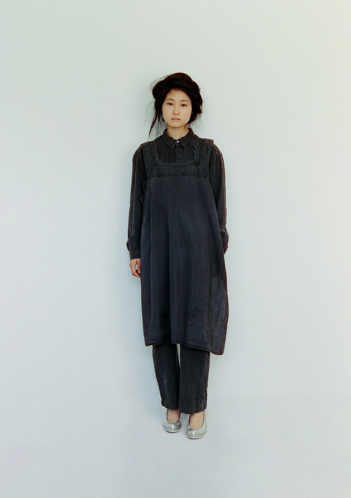 Organic cotton double-gauze sumi-dyed check country shirt, Organic cotton broadcloth sumi-dyed wrapped pants and layered sumi-dyed tasuki apron